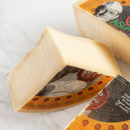 Asiago d'Allevo Oro del Tempo DOP Cheese